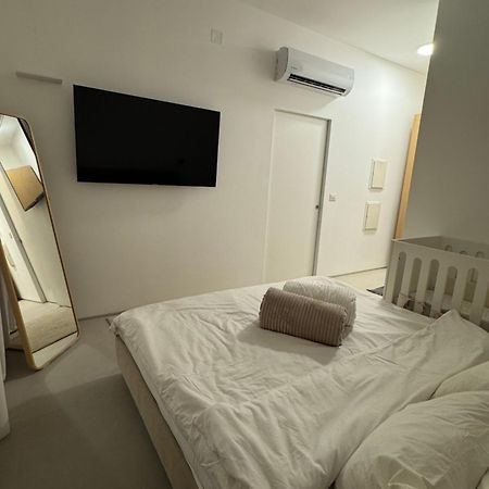 סוויטה פרטית ברמת צבי Hotel Exterior foto