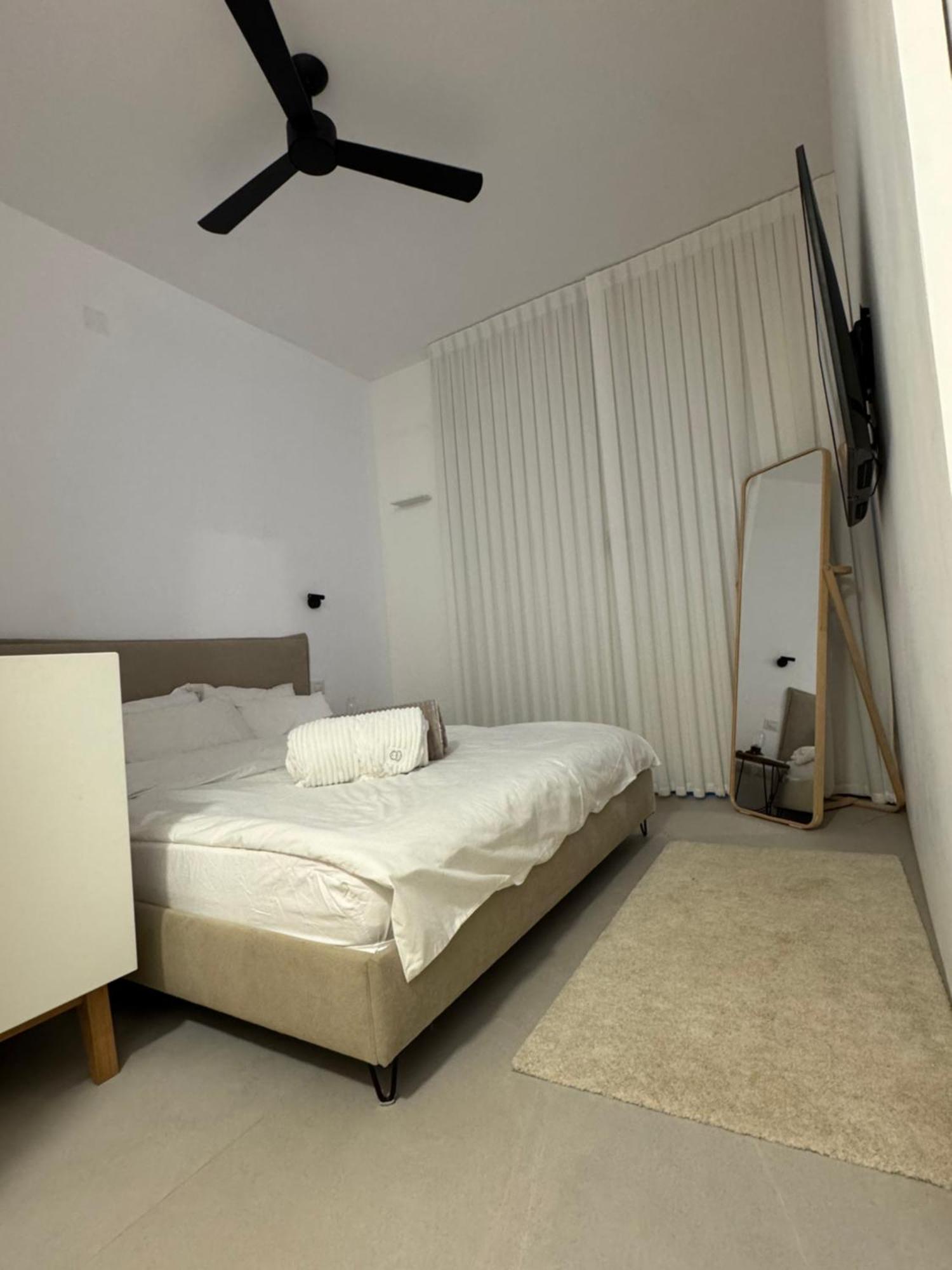 סוויטה פרטית ברמת צבי Hotel Exterior foto